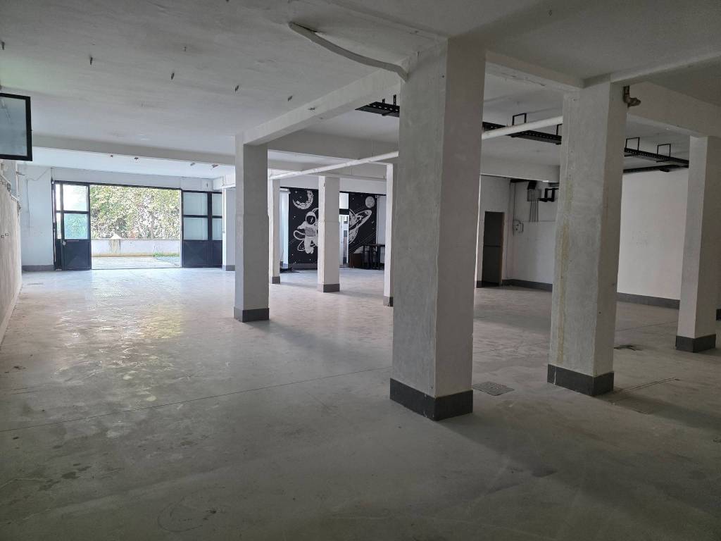 negozio in affitto a Roma in zona Primavalle