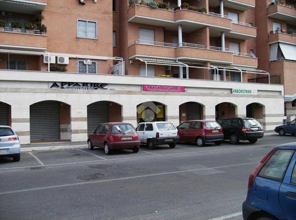 negozio in affitto a Roma in zona Tor Vergata/Torrenova