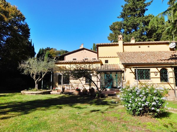casa indipendente in affitto a Roma in zona Appio Pignatelli