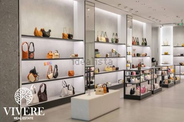 locale commerciale in affitto a Roma in zona Collatino