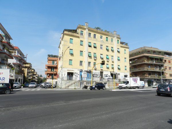 locale commerciale in affitto a Roma in zona Gianicolense