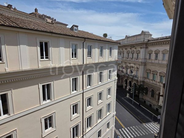 appartamento in affitto a Roma in zona Rione Monti/Campitelli