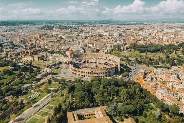 negozio in affitto a Roma in zona Rione Regola