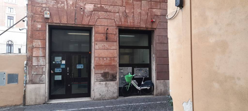 negozio in affitto a Roma in zona Campo Marzio