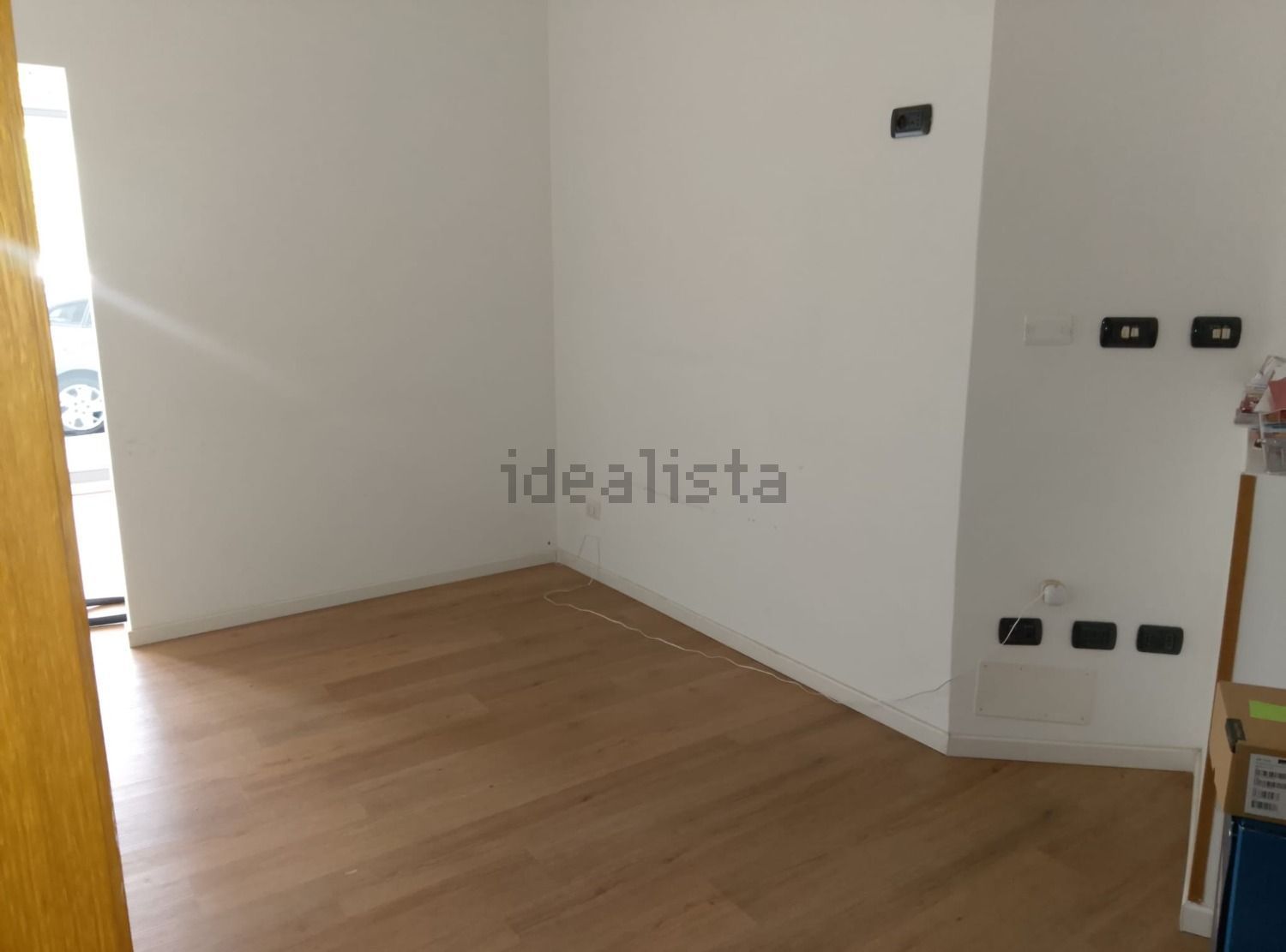 locale commerciale in affitto a Roma in zona Appio Latino