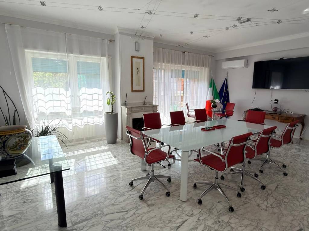 intera palazzina in affitto a Roma in zona Trionfale