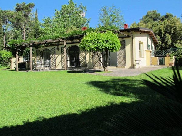 casa indipendente in affitto a Roma in zona Giuliano Dalmata