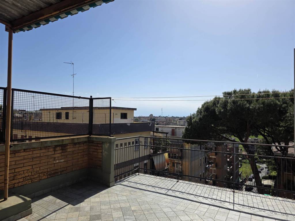 appartamento in affitto a Roma in zona Colle del Sole