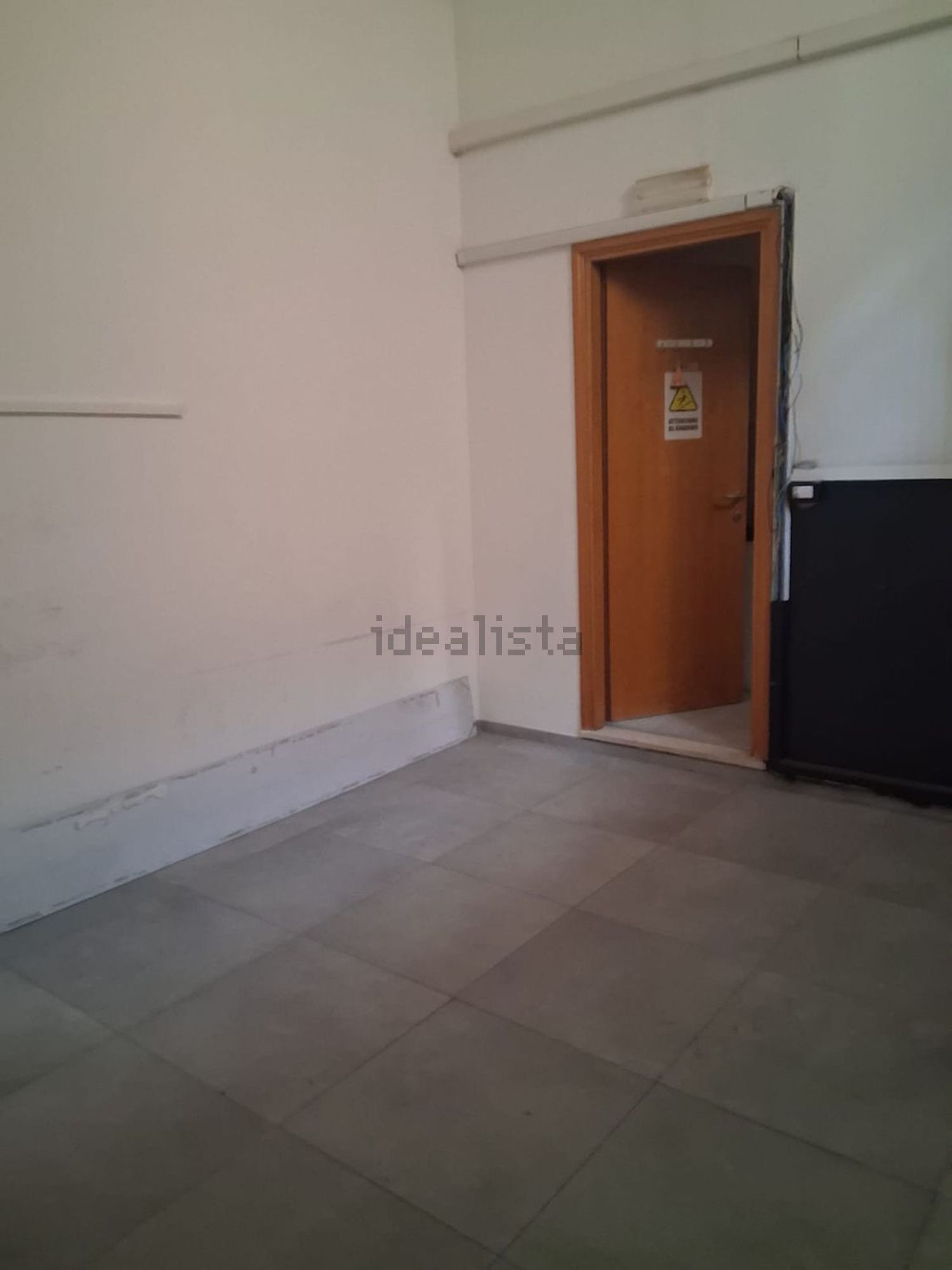 locale commerciale in affitto a Roma in zona Alessandrino