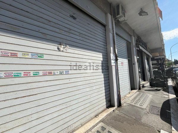 locale commerciale in affitto a Roma in zona Collatino