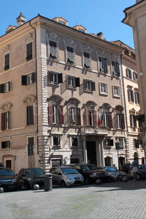 appartamento in affitto a Roma in zona Rione di Ponte