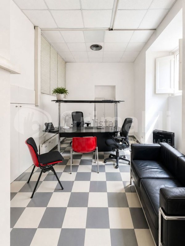 ufficio in affitto a Roma in zona Parione/Sant'Eustachio