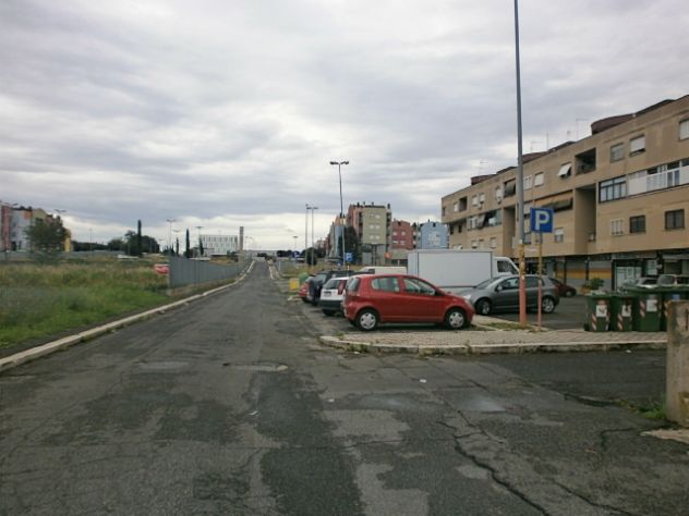 locale commerciale in affitto a Roma in zona Collatino