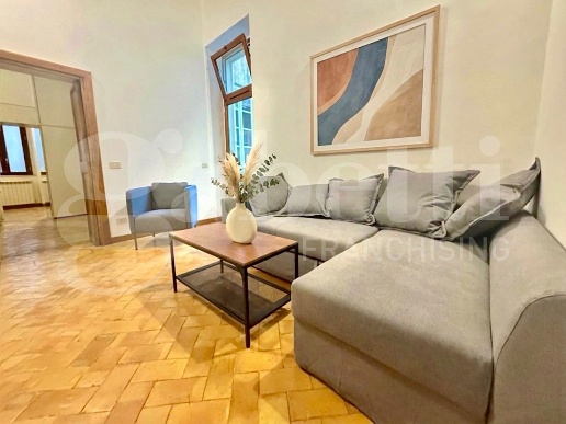 appartamento in affitto a Roma in zona Trevi-Colonna