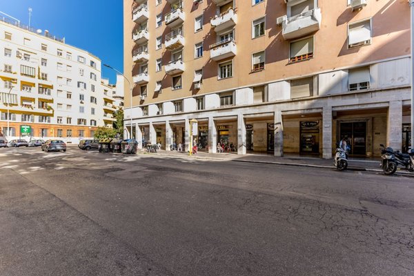 casa indipendente in affitto a Roma in zona Tuscolano