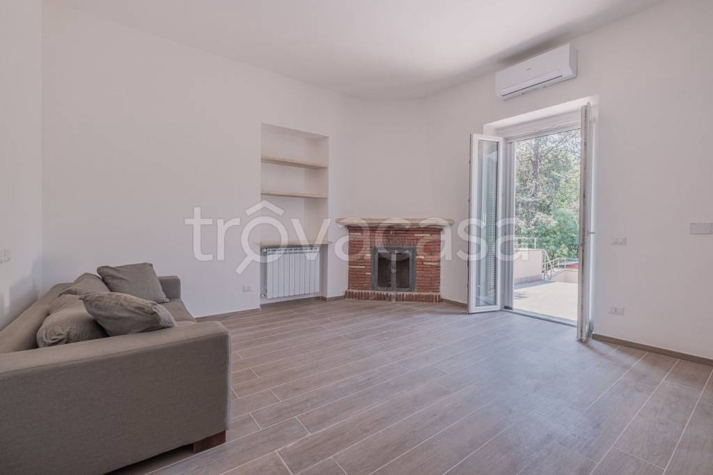 appartamento in affitto a Roma in zona Appio Pignatelli