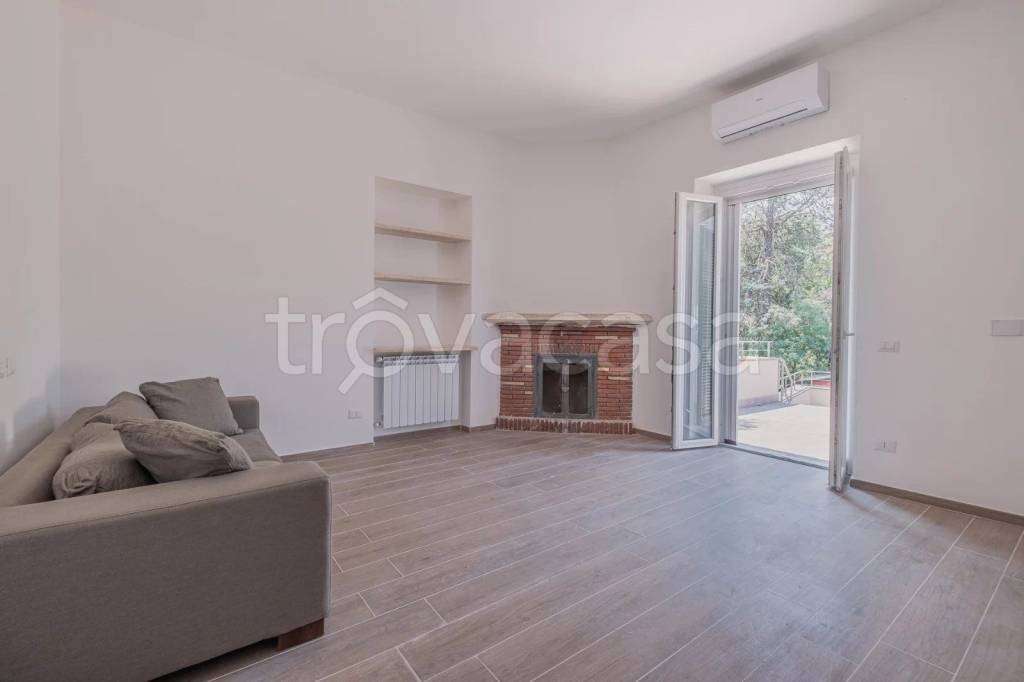 appartamento in affitto a Roma in zona EUR