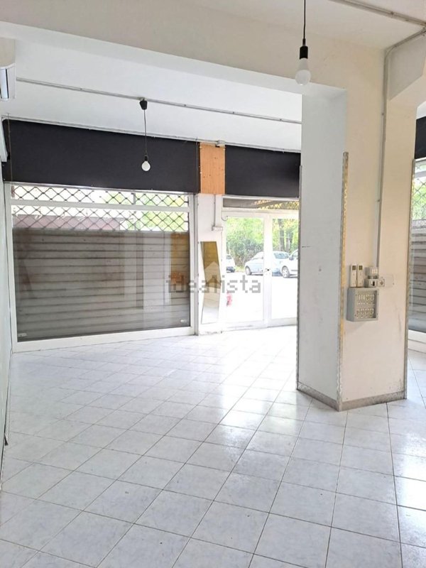 negozio in affitto a Roma in zona Prenestino-Labicano