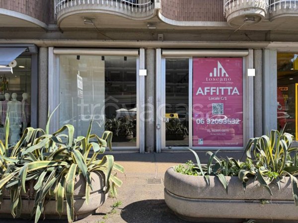 negozio in affitto a Roma in zona Monte Sacro/Talenti