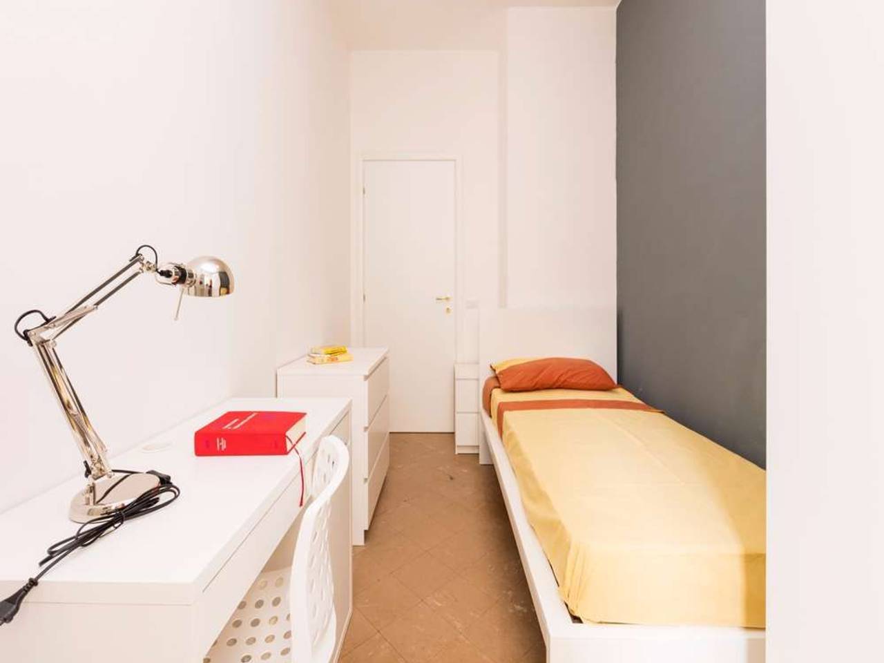 negozio in affitto a Roma in zona Portuense