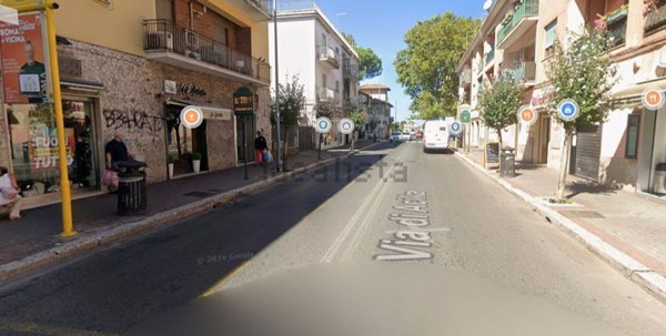 locale commerciale in affitto a Roma in zona Acilia