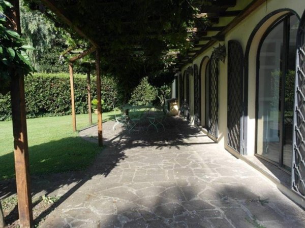 casa indipendente in affitto a Roma in zona Appio Claudio