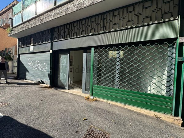 locale commerciale in affitto a Roma in zona Pietralata