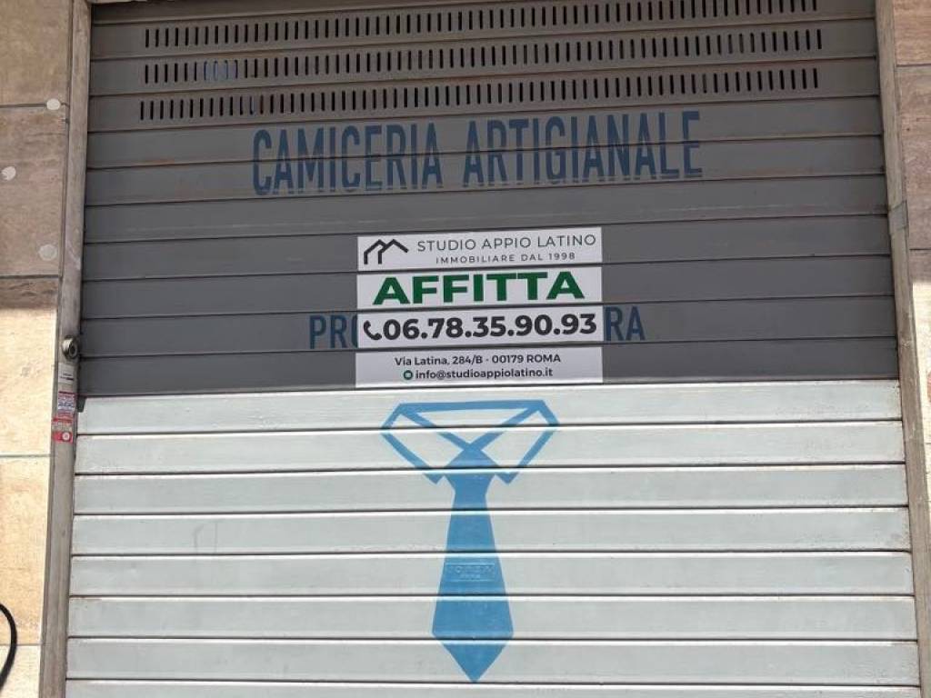 negozio in affitto a Roma in zona Appio Latino