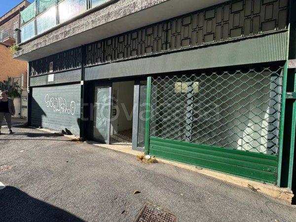 negozio in affitto a Roma in zona Pietralata