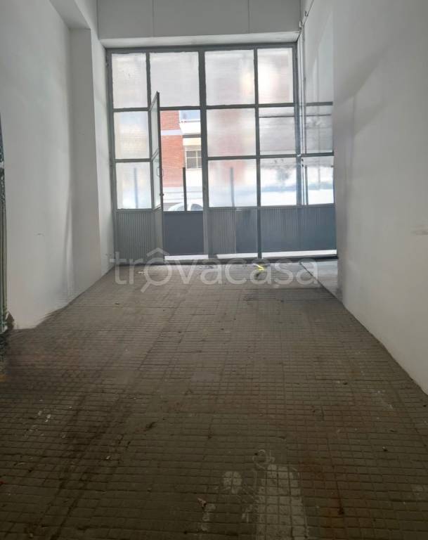negozio in affitto a Roma in zona Portuense