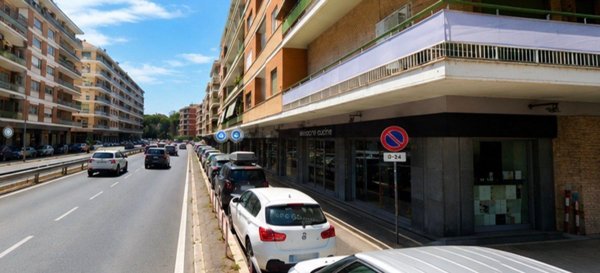 locale commerciale in affitto a Roma in zona Aurelio