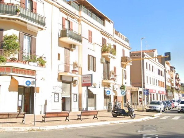 negozio in affitto a Roma in zona Trionfale