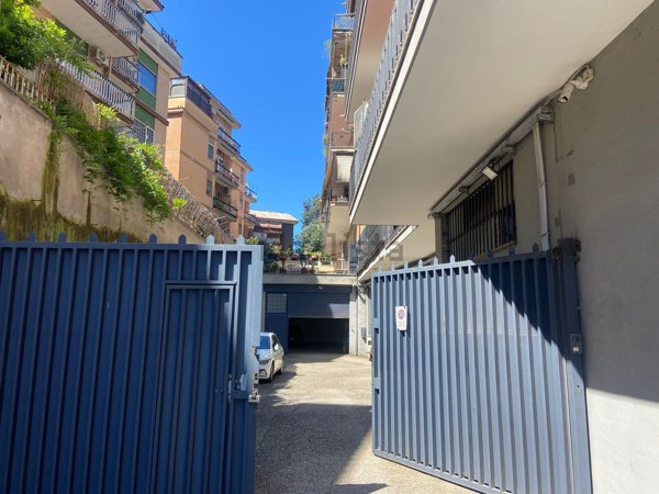 locale commerciale in affitto a Roma in zona Collatino