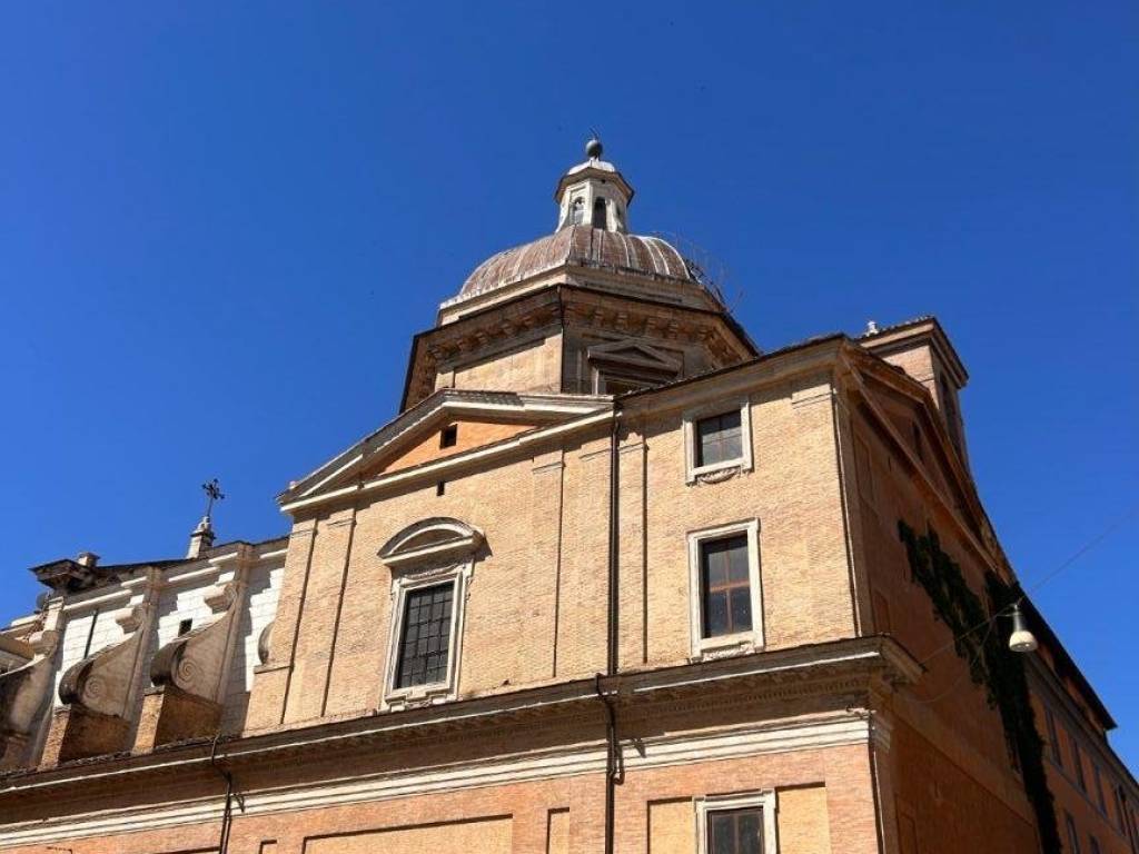 appartamento in affitto a Roma in zona Rione Monti/Campitelli