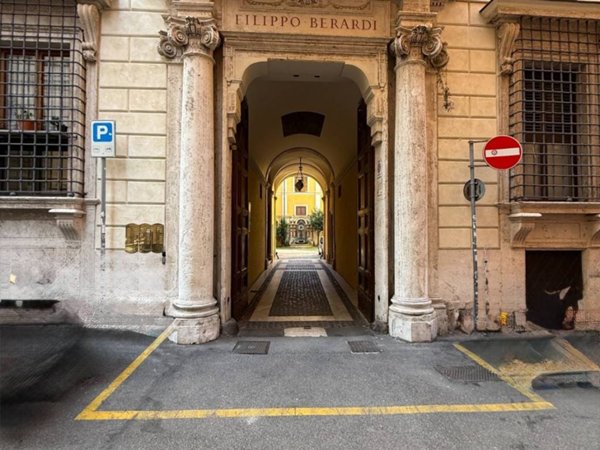 appartamento in affitto a Roma in zona Pigna - Sant'Angelo