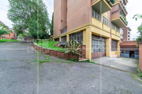 locale commerciale in affitto a Roma in zona Trionfale