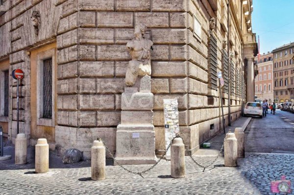 appartamento in affitto a Roma in zona Parione/Sant'Eustachio