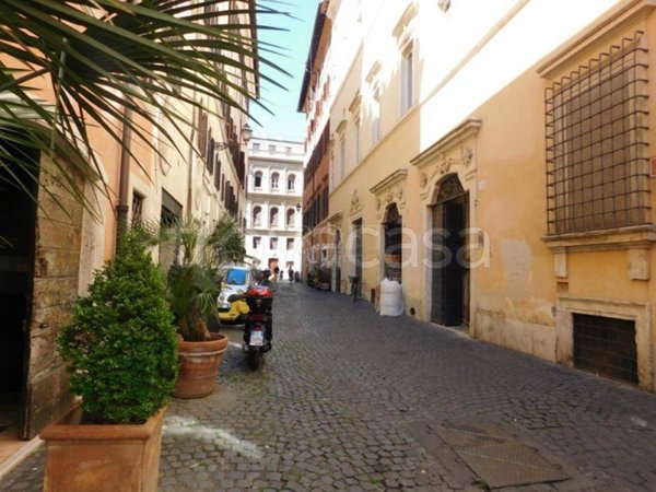 appartamento in affitto a Roma in zona Rione Regola