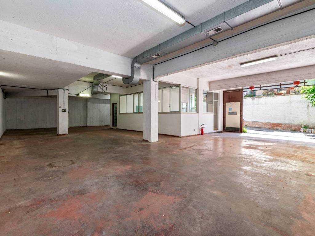 locale commerciale in affitto a Roma in zona Acilia