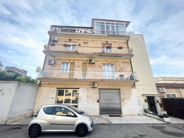 locale commerciale in affitto a Roma in zona Acilia