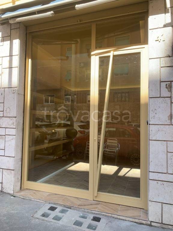 negozio in affitto a Roma in zona Nomentano