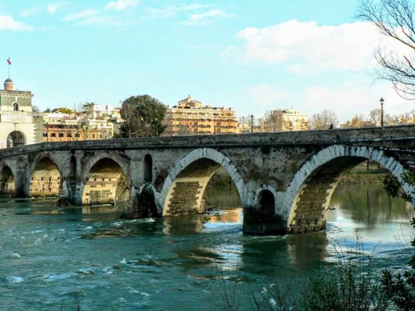 negozio in affitto a Roma in zona Della Vittoria