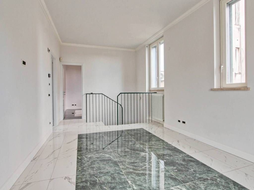 appartamento in affitto a Roma in zona Trevi-Colonna