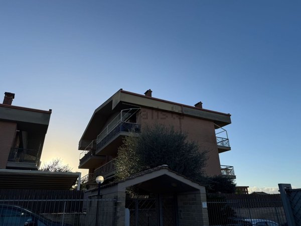 appartamento in affitto a Roma in zona Tor Bella Monaca