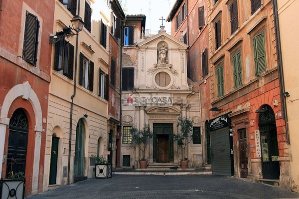 appartamento in affitto a Roma in zona Parione/Sant'Eustachio