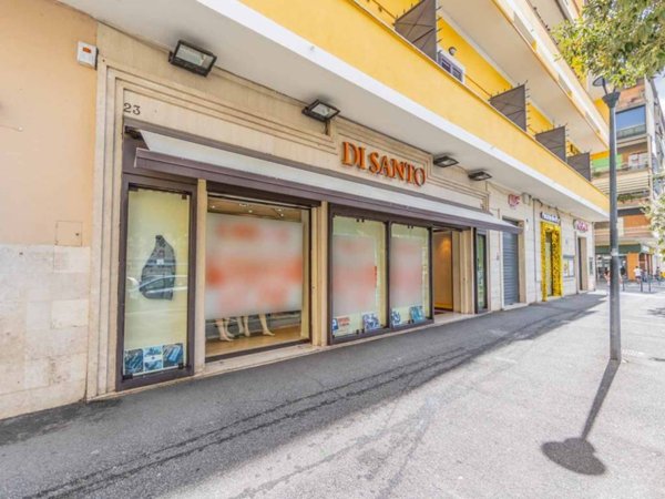 negozio in affitto a Roma in zona Prenestino-Centocelle