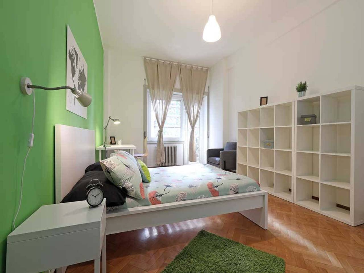 negozio in affitto a Roma in zona Ostiense