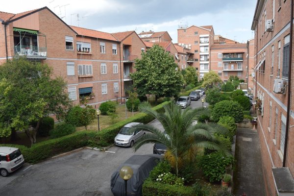 appartamento in affitto a Roma in zona Torre Spaccata