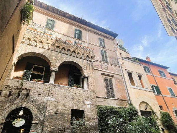 appartamento in affitto a Roma in zona Trastevere