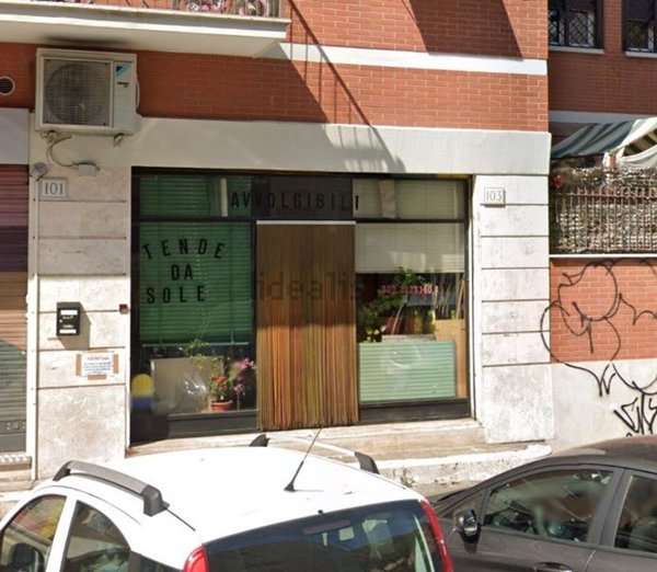 locale commerciale in affitto a Roma in zona Prenestino-Centocelle